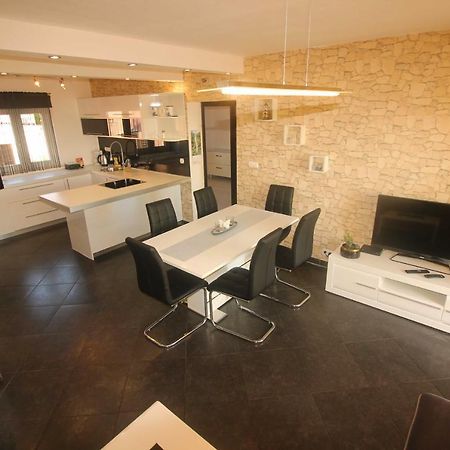 Apartment Martina Цриквениця Екстер'єр фото
