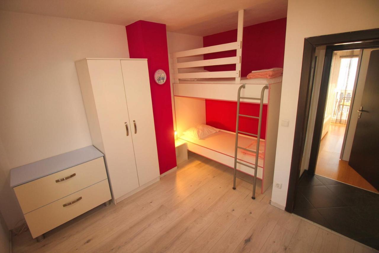 Apartment Martina Цриквениця Екстер'єр фото